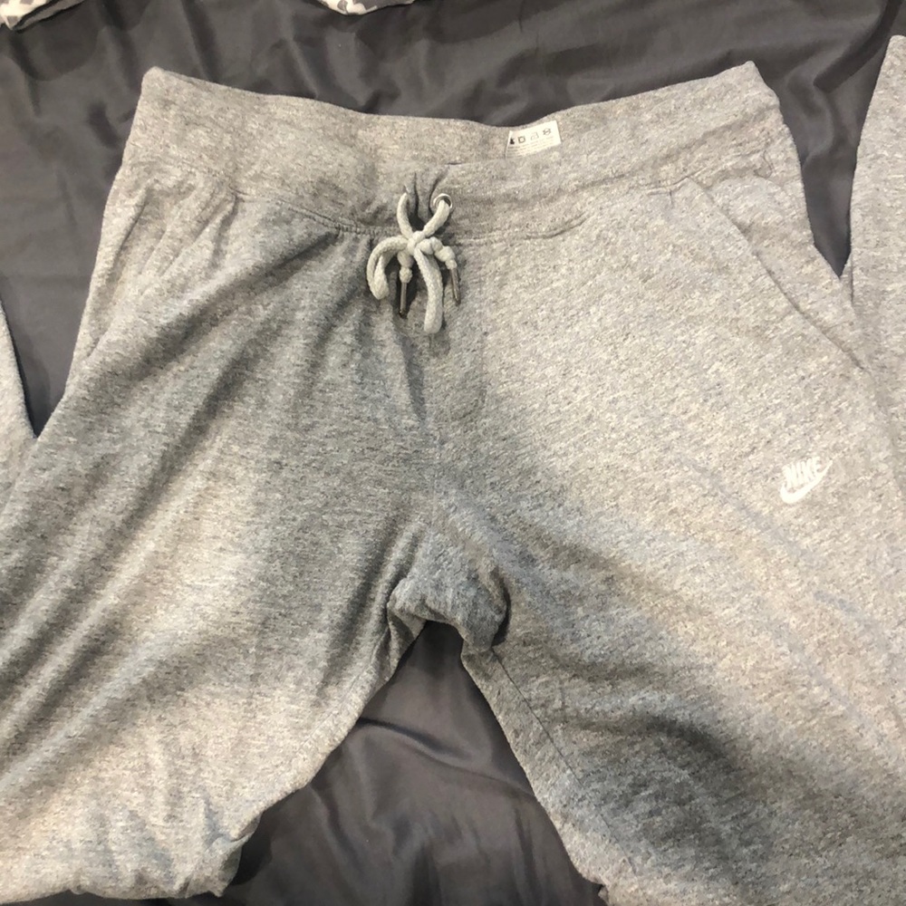 Nike joggers